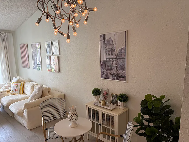 1803 N Flagler Dr #310 — Photo 2