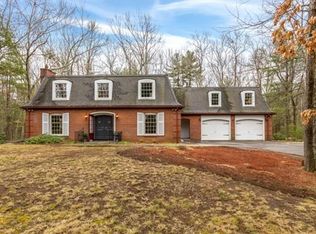 6 Fox Run Rd, Bedford, MA 01730