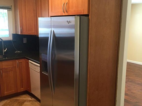 5th image of 4410 Camden Ave