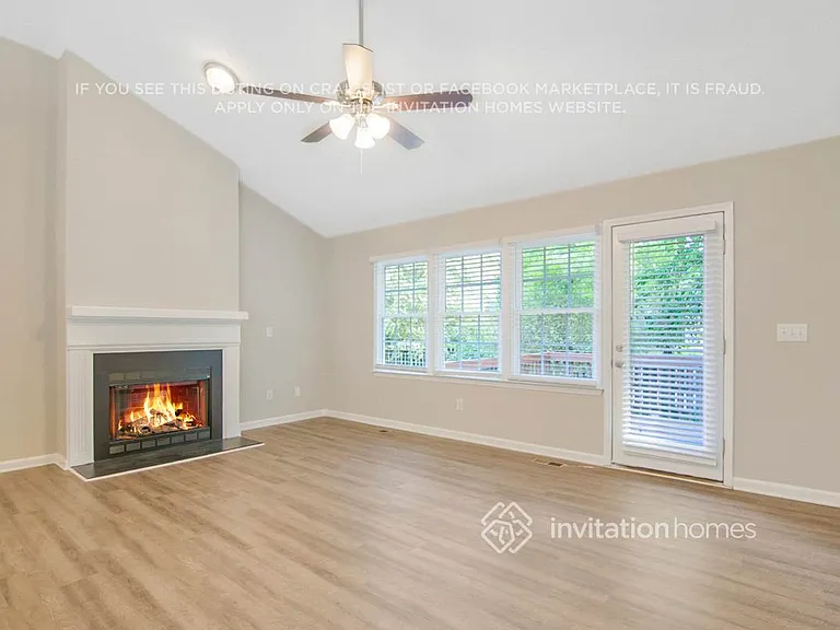 2509 Pepperfield Dr — Photo 3