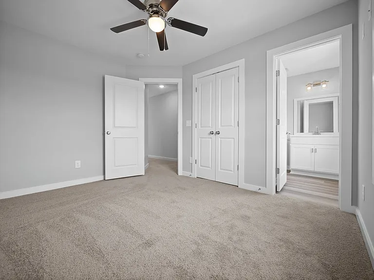 302 Starfish Ln — Photo 30