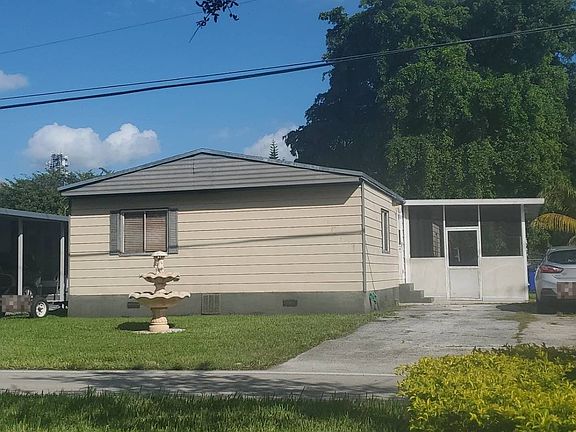 2nd image of 651 NW 215th Ave