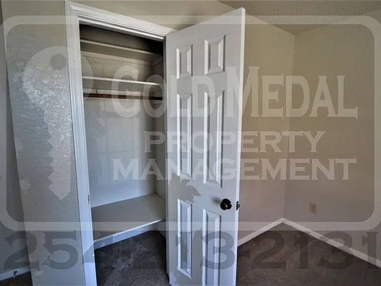 109 Benjamin Cir — Photo 16