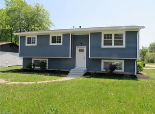 4506 Lake Rd, Sheffield Lake, OH 44054