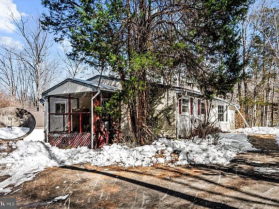 3rd image of 9301 Antler Ct