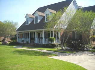 210 Ouiski Bayou Dr, Houma, LA 70360