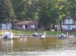 3974 W Houghton Lake Dr #4, Houghton Lake, MI 48629