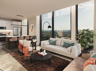 1141 W Van Buren St #712, Chicago, IL 60607