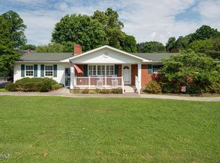 531 Riverside Dr, Clinton, TN 37716