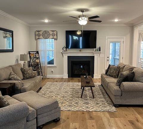 5th image of 3601 River Watch Ln