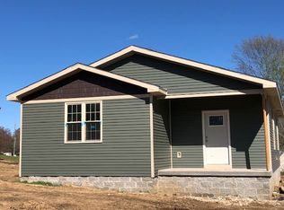 58 S Livingston St, Hanson, KY 42413