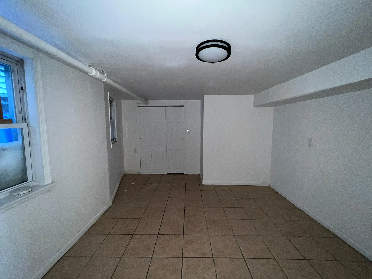 2 bed, 850 sqft, $1,800 — Photo 4