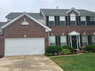 602 Thornridge Dr, O'Fallon, MO 63368