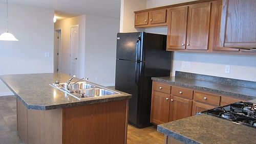 4th image of 5475 Prancer Dr SE