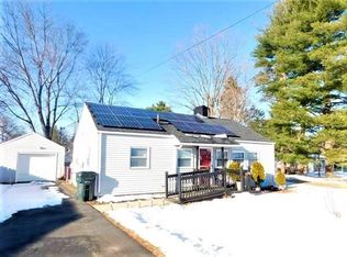 24 Ansara St, Springfield, MA 01104