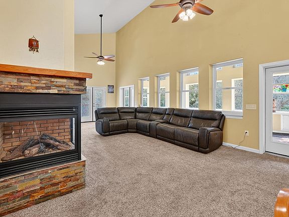 5th image of 4210 Johnny Creek Rd