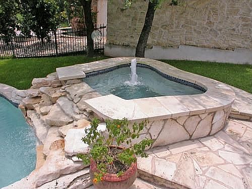 3rd image of 8904 Chalk Knoll Dr