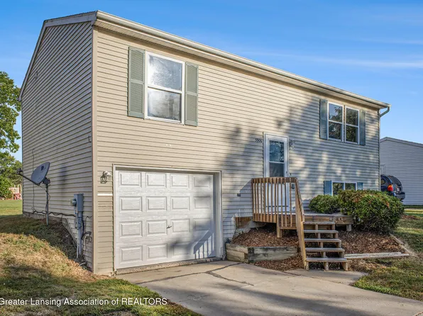 5906 Monticello Dr, Lansing, MI 48911