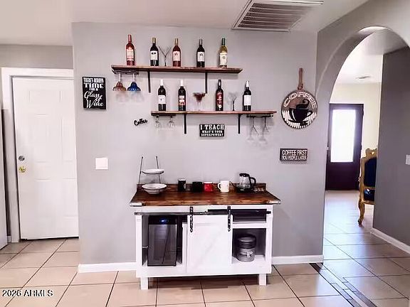 5th image of 2919 W Palm Ln