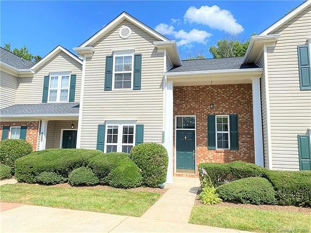 2nd image of 8725 Cinnabay Dr