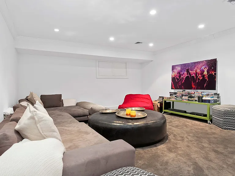 80 Pauls Ln — Photo 24