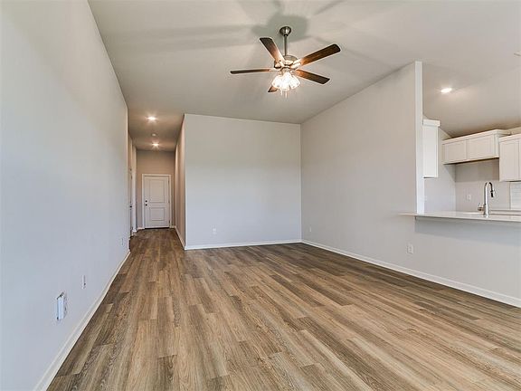 7th image of this home