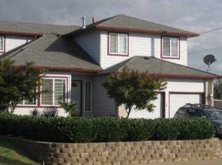 18702 Leland Rd, Oregon City, OR 97045