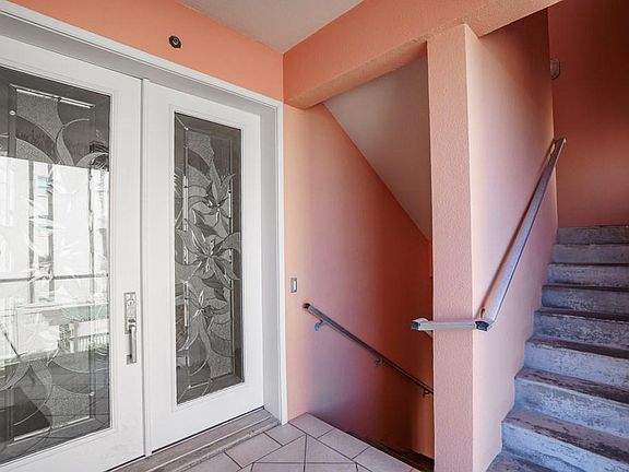 3rd image of 4312 Gulf Blvd Unit 2