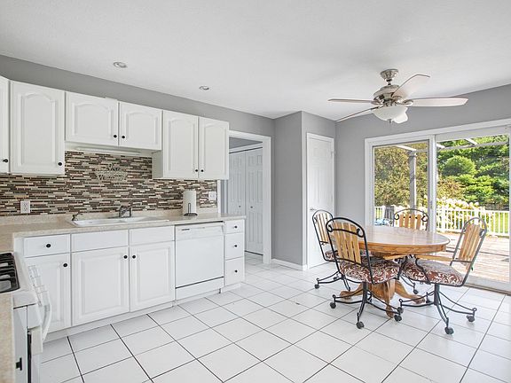 2nd image of 58238 Diener Dr