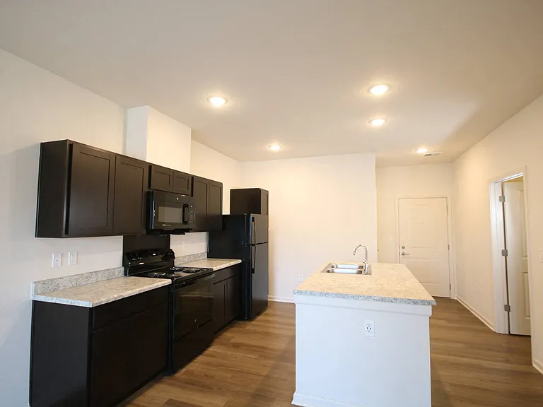 7135 Napier Dr — Photo 28