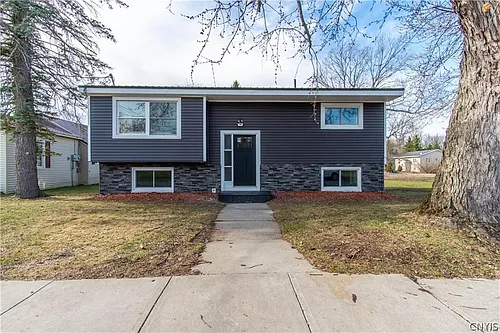 627 New York Ave Photo 1