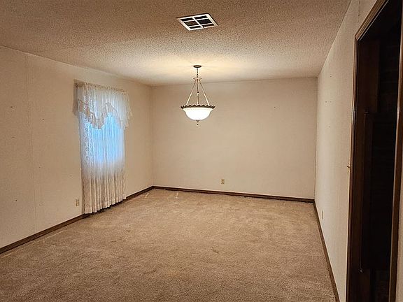 3rd image of 2309 Oriole St