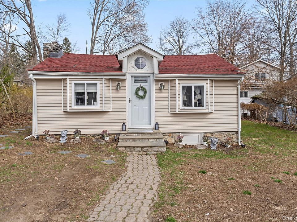 1st image of 32 Forest Lane