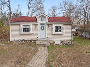32 Forest Lane, Yorktown Heights, NY 10598