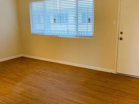 3rd image of 1052 Redwood Highway & Studio