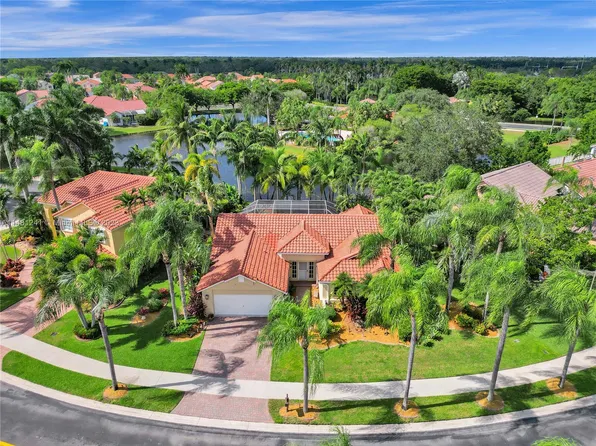 539 Water Point, Weston, FL 33326