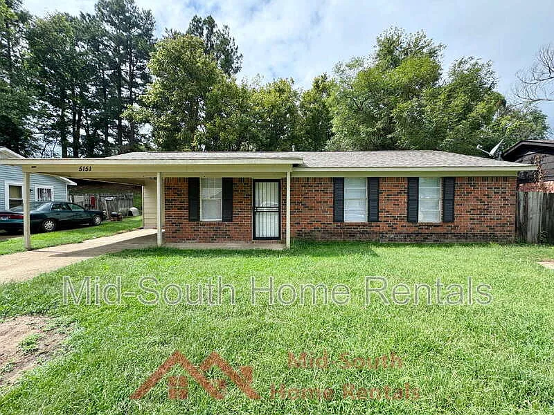3 bed, 1.5 bath, 1154 sqft, $950 — Photo 2
