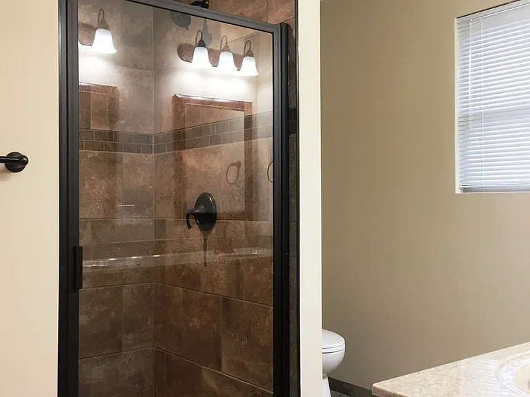 4039 Westminister Dr — Photo 9