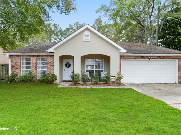 3612 Miles Ln, Ocean Springs, MS 39564
