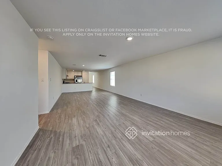 10515 McClintock Dr — Photo 3
