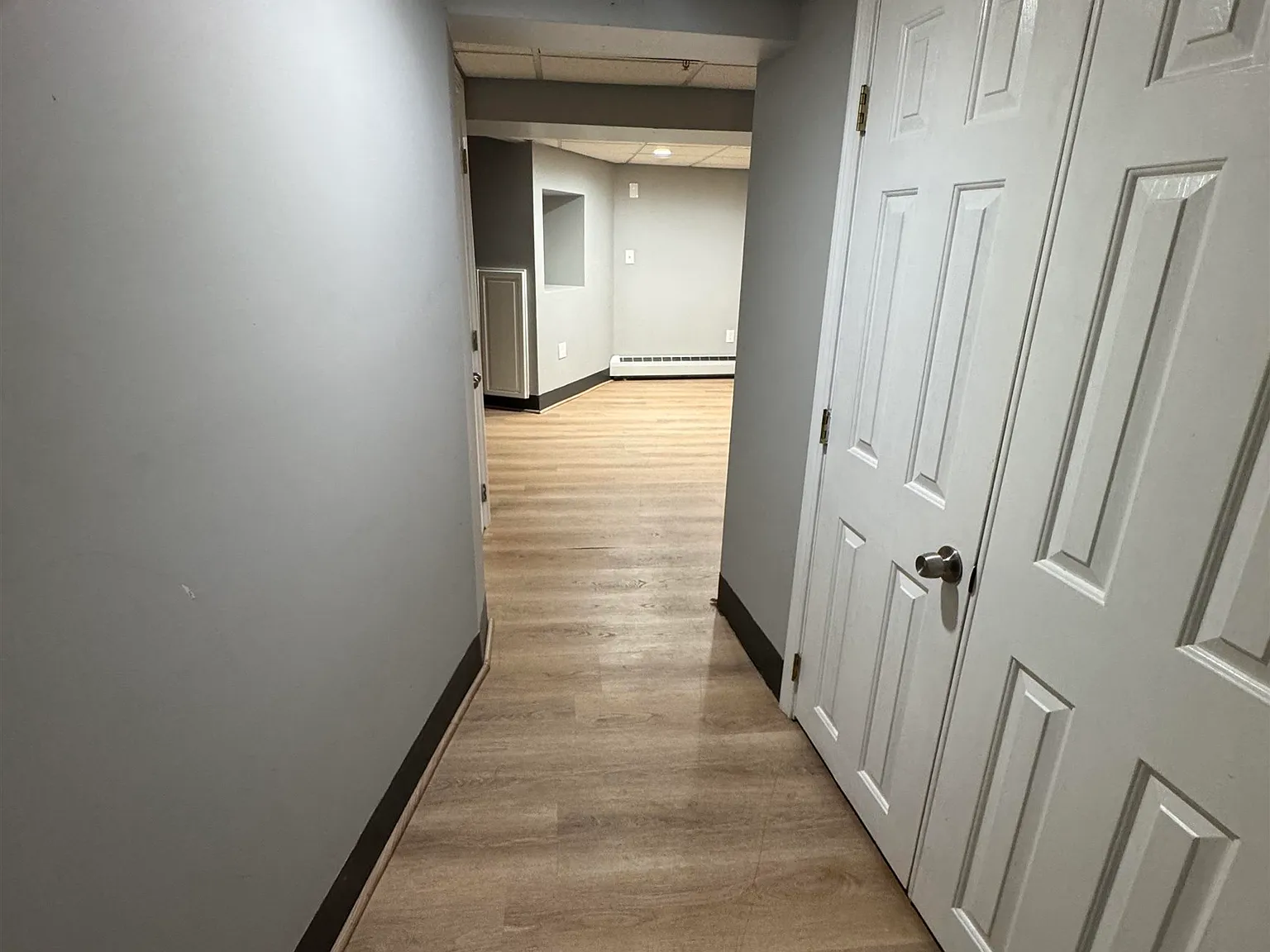2 bed, 1.0 bath, 650 sqft, $1,600 — Photo 2