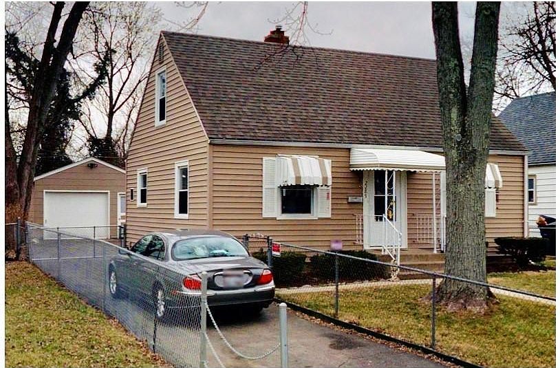 2nd image of 2285 Taylor Ave