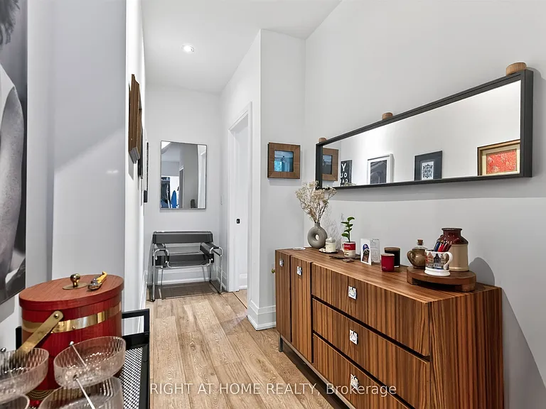 65 Rusholme Park Cres — Photo 14