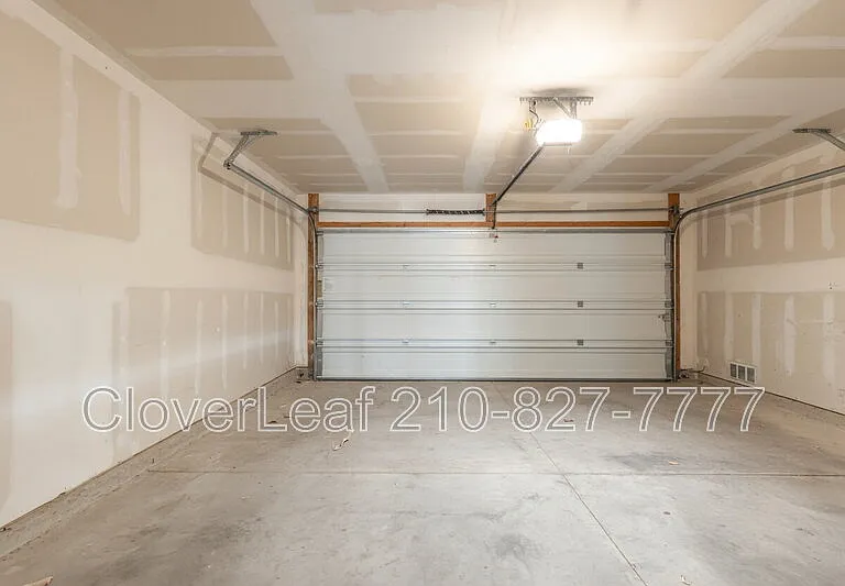 2008 Brandywine Dr — Photo 24