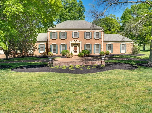 411 Hunt Club Rd, Nashville, TN 37221