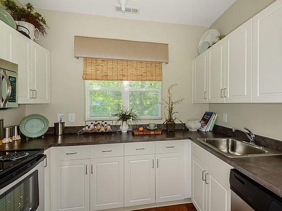 Kitchens feature all electric appliances