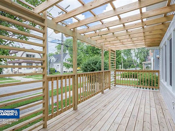 Awesome Front Porch and Pergola!