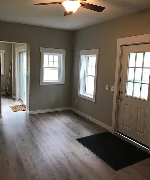 318 Gibson St #2 — Photo 3