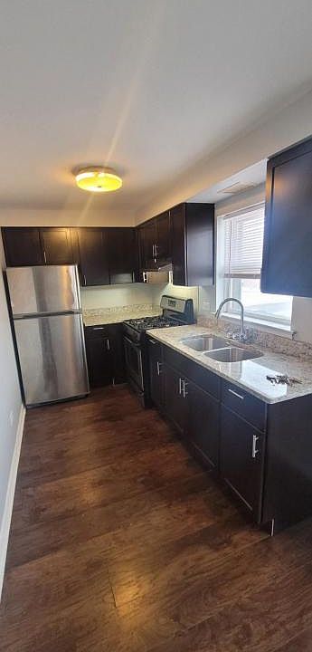 1st image of 1513 State St APT 3C