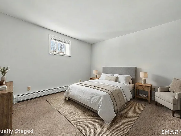 15 Indian Hill Ln #B — Photo 7